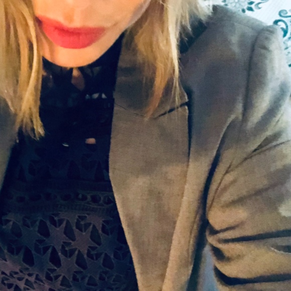 Meet your Posher, Vicky - Picture 1 of 1